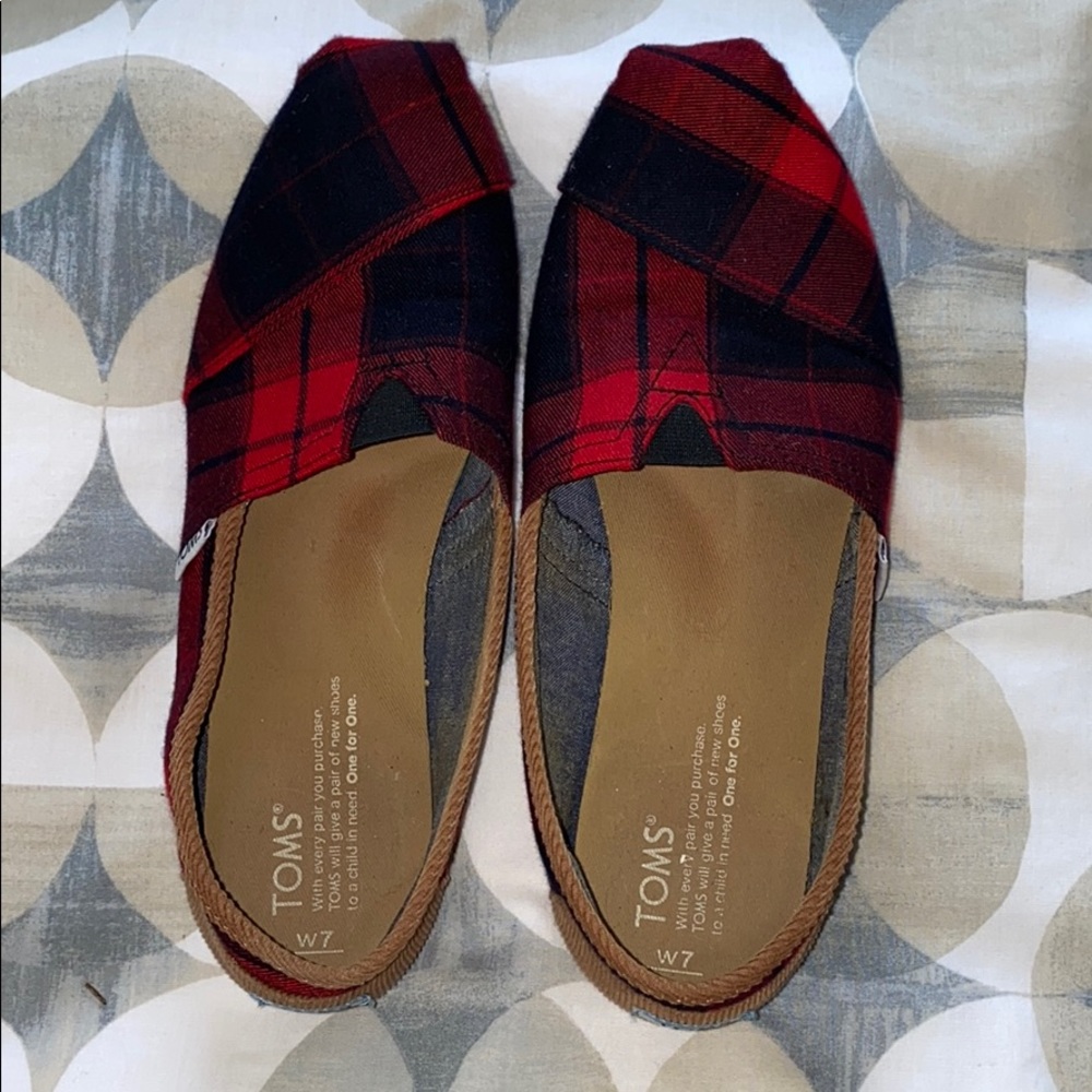 TOMS